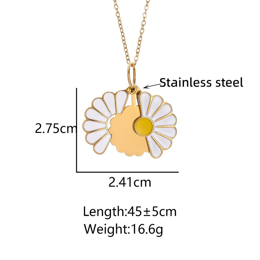 Personalized Daisy Necklace with QR Code - Gold