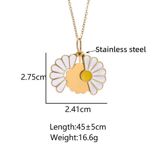 Personalized Daisy Necklace with QR Code - Gold