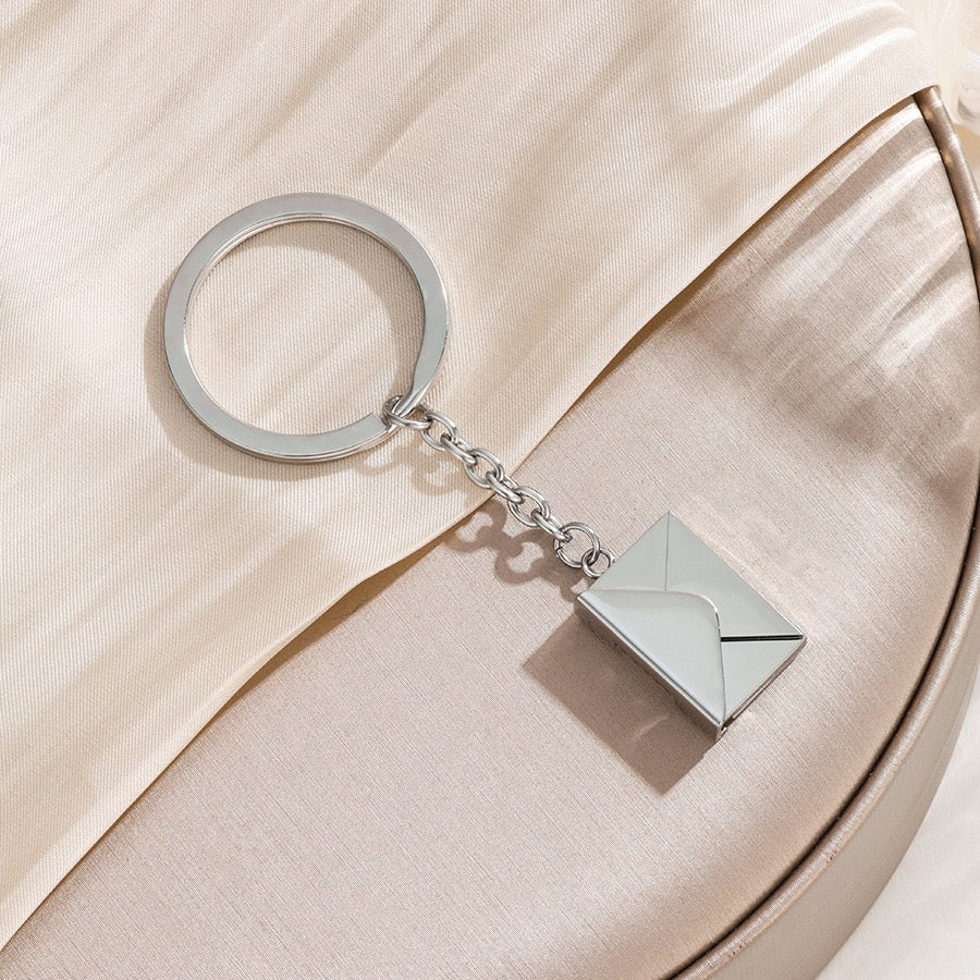 Envelope Keychain – Personalized Message Charm with QR Code
